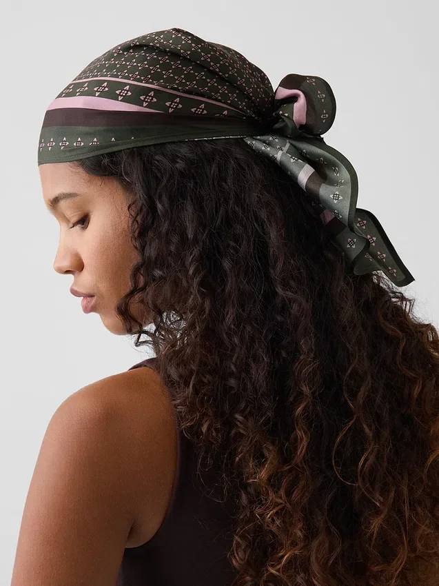 100 % Seide – Übergroßer dreieckiger Bandana-Schal