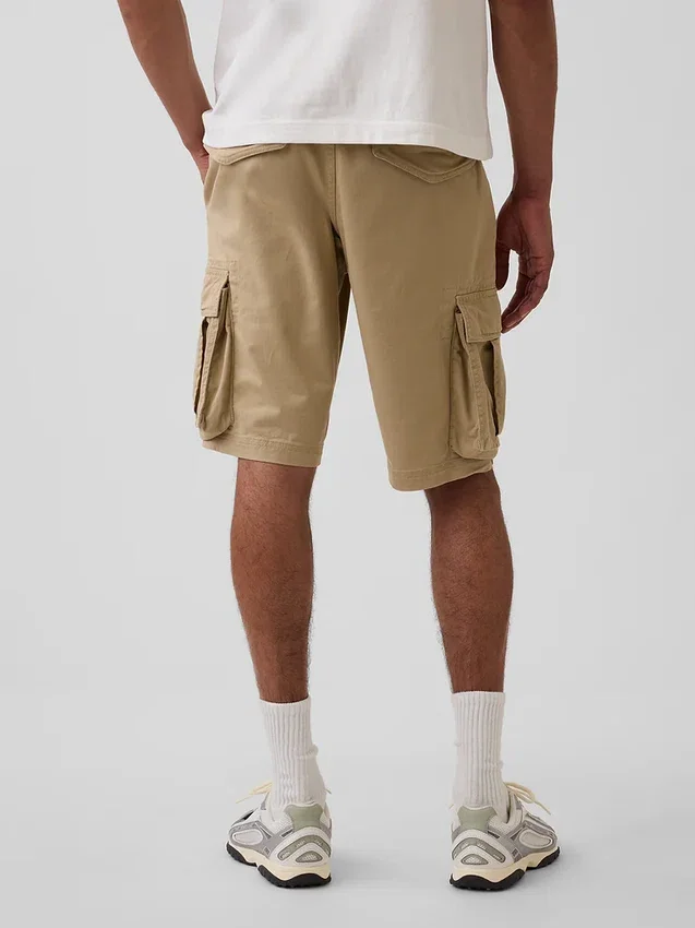 11" Cargo-Shorts in lockerer Passform