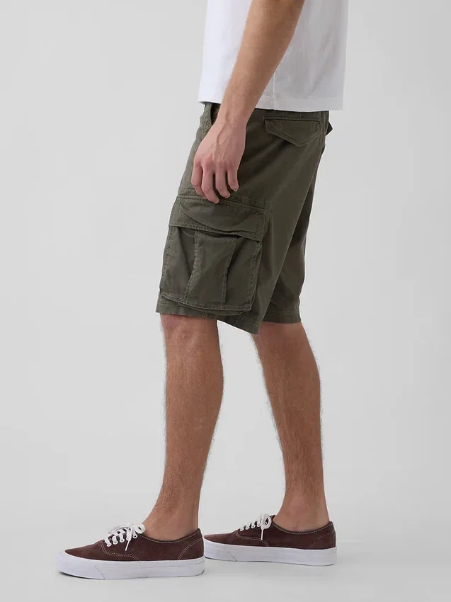 11" Cargo-Shorts in lockerer Passform