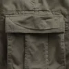 11" Cargo-Shorts in lockerer Passform