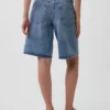 11" Mid-Rise-Denim-Shorts mit Micro-Gürtel und Longline-Schnitt