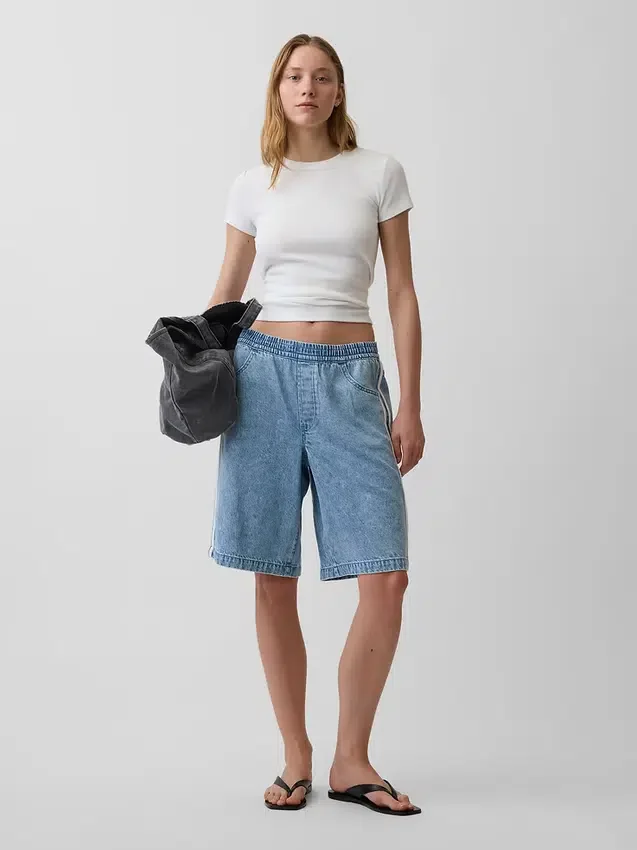 11" Mid-Rise-Jeansshorts mit weichen Streifen und langem Bein