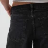 11" Mid-Rise-Longline-Jeansshorts