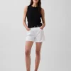 3,5" hohe, locker sitzende, gerade geschnittene Jeansshorts