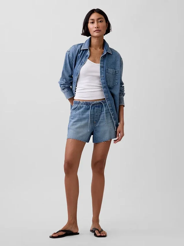 3,5“ tief sitzende, bequeme Jeans-Shorts