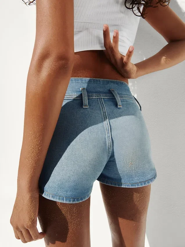 3" Denim-Shorts mit niedriger Leibhöhe