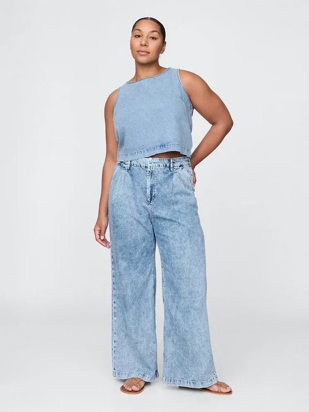 365 High-Rise-Jeanshose aus ultrweichem Denim mit Falten