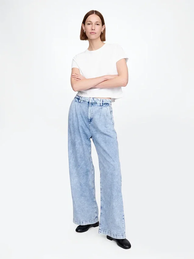 365 High-Rise-Jeanshose aus ultrweichem Denim mit Falten