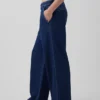 365 Low-Rise-Jeanshose mit Falten