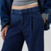 365 Low-Rise-Jeanshose mit Falten