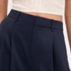 365 Plisseehose mit hoher Leibhöhe
