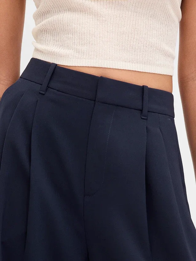 365 Plisseehose mit hoher Leibhöhe
