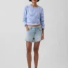 4" Mid Rise, ultraweiche, locker sitzende Shorts mit abgeschnittenem Saum