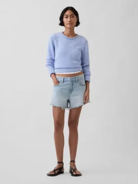 4" Mid Rise, ultraweiche, locker sitzende Shorts mit abgeschnittenem Saum