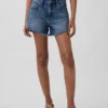 4" Mid Rise, ultraweiche, locker sitzende Shorts mit abgeschnittenem Saum