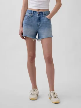 4″ Mid Rise, ultraweiche, locker sitzende Shorts mit abgeschnittenem Saum