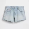 4" Mid Rise, ultraweiche, locker sitzende Shorts mit abgeschnittenem Saum