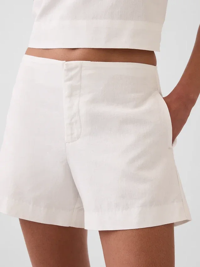 4" Shorts aus Leinenmischung mit mittlerer Leibhöhe