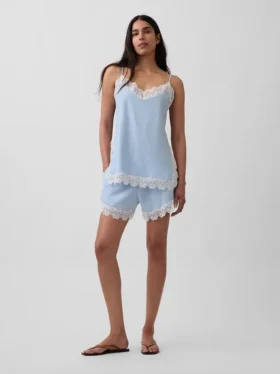 4" Shorts aus Leinenmischung mit mittlerer Leibhöhe und Spitzenbesatz