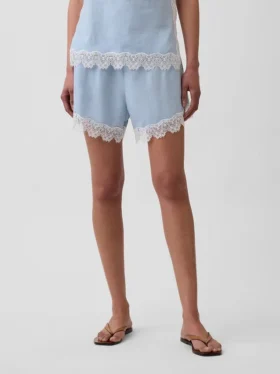 4″ Shorts aus Leinenmischung mit mittlerer Leibhöhe und Spitzenbesatz