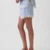 4" Shorts aus Leinenmischung mit mittlerer Leibhöhe und Spitzenbesatz