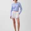 4" Shorts aus Leinenmischung mit mittlerer Leibhöhe und Spitzenbesatz