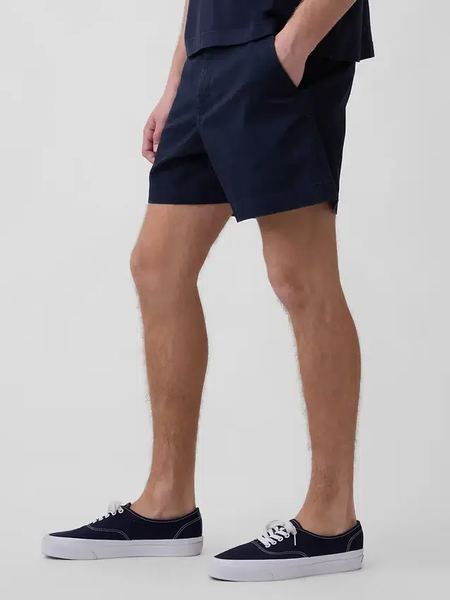 5,5" Shorts in lockerer Passform