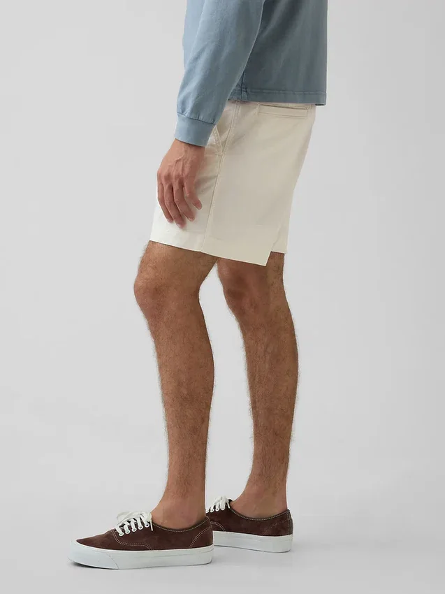 5,5" Shorts in lockerer Passform