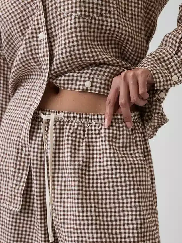 6" Easy-Shorts aus Leinenmischung