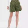 6" kurze Plissee-Shorts aus Twill mit mittlerer Leibhöhe