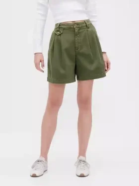 6″ kurze Plissee-Shorts aus Twill mit mittlerer Leibhöhe