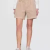 6" kurze Plissee-Shorts aus Twill mit mittlerer Leibhöhe