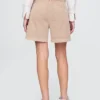 6" kurze Plissee-Shorts aus Twill mit mittlerer Leibhöhe