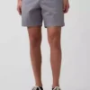 7" Shorts in lockerer Passform