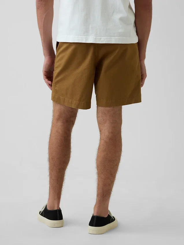 7" Shorts in lockerer Passform