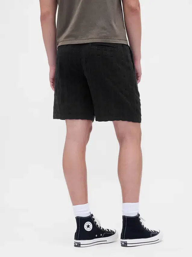 7" strukturierte Easy-Shorts