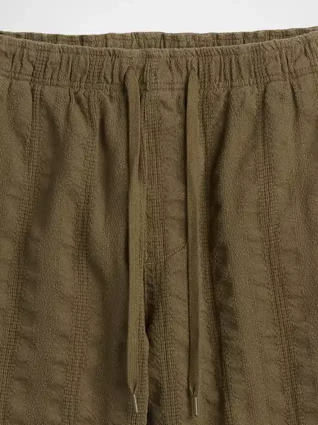 7" strukturierte Easy-Shorts