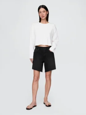 8" Bermuda-Shorts aus Denim im 90er-Jahre-Stil mit mittlerer Leibhöhe