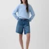 8" Bermuda-Shorts aus Denim mit mittlerer Leibhöhe und lockerer Passform
