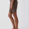 8" Bermuda-Shorts aus Denim mit mittlerer Leibhöhe und lockerer Passform