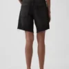 8" Bermuda-Shorts aus Denim mit mittlerer Leibhöhe und lockerer Passform