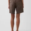 8" Bermuda-Shorts aus Denim mit mittlerer Leibhöhe und lockerer Passform