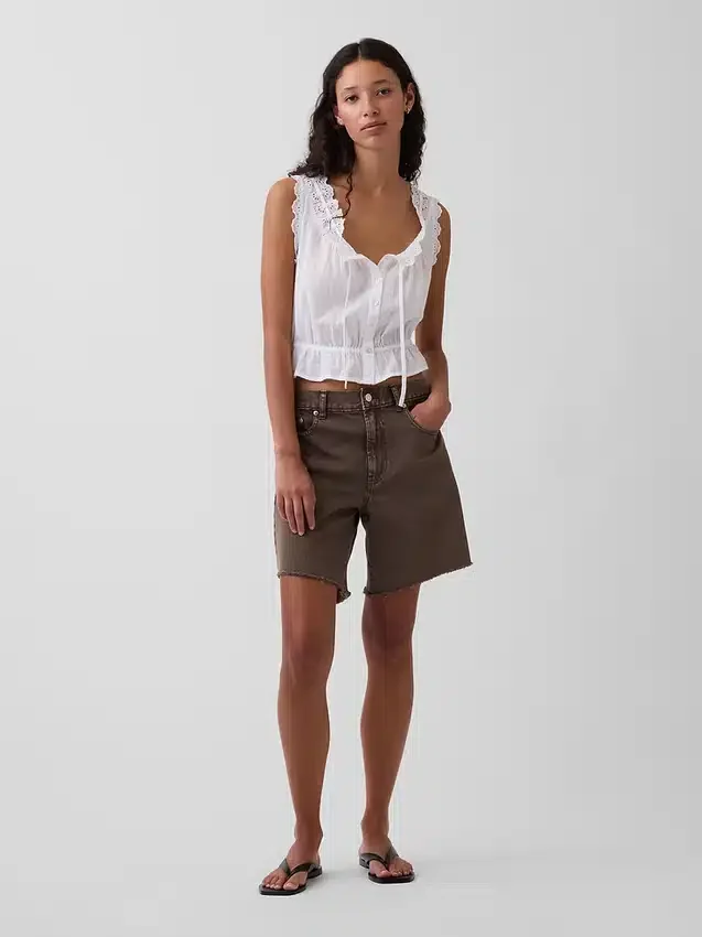 8" Bermuda-Shorts aus Denim mit mittlerer Leibhöhe und lockerer Passform