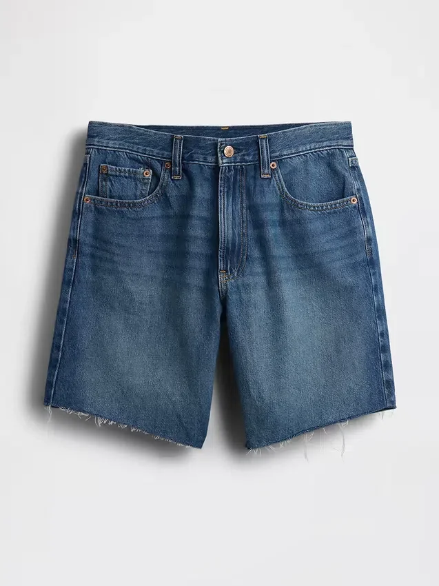 8" Bermuda-Shorts aus Denim mit mittlerer Leibhöhe und lockerer Passform