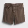 8" Bermuda-Shorts aus Denim mit mittlerer Leibhöhe und lockerer Passform