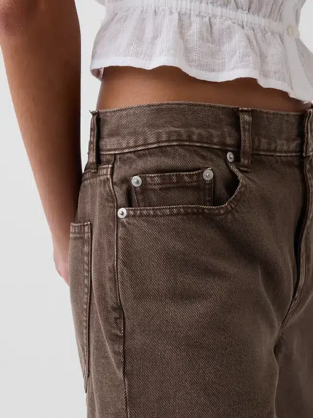 8" Bermuda-Shorts aus Denim mit mittlerer Leibhöhe und lockerer Passform