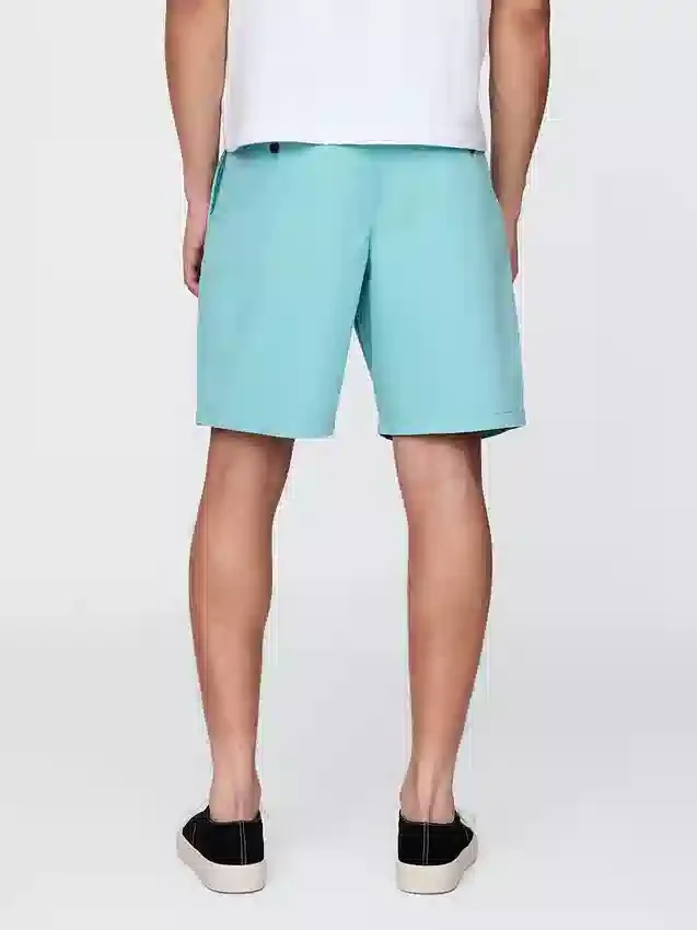 8" moderne Shorts