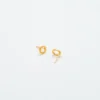 Admiral Row Gold-Ohrringe mit Initialen