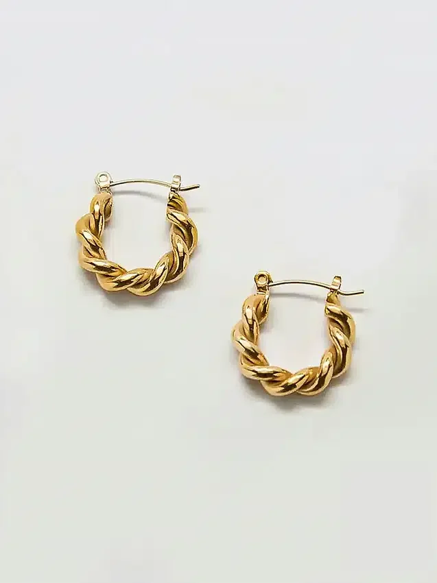 Admiral Row goldene ovale Twist-Creolen