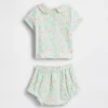 Baby-Bodys „Tinyrib“ mit Peter-Pan-Kragen